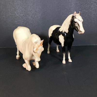 LOT 244: Collection of Black and White Breyer Molding Co. Horse Figurines
