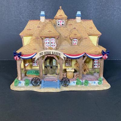 LOT 246: Decorative Villages - Dept. 56, Lemax and Victorian Village - "Knottinghill Church", Mill Creek Crossing, Garage...