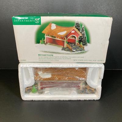 LOT 246: Decorative Villages - Dept. 56, Lemax and Victorian Village - "Knottinghill Church", Mill Creek Crossing, Garage...