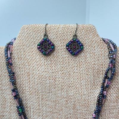 LOT 249: Premier and Made in Murano Glass Seed Bead Pendant Jewelry Collection