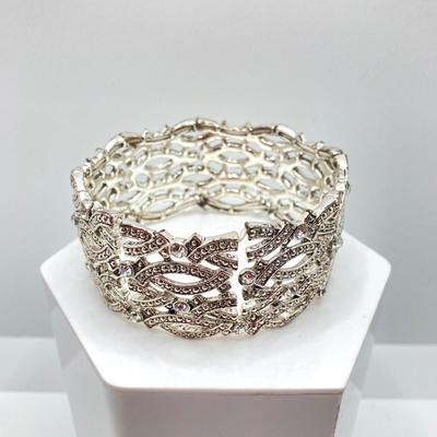 LOT 251: Collection of Fashion Jewelry - Ellen Tracy and More