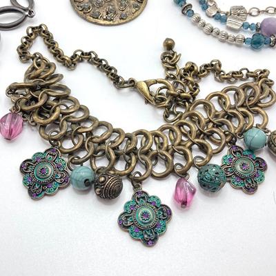 LOT 253: Premier and Fashion Necklace Collection