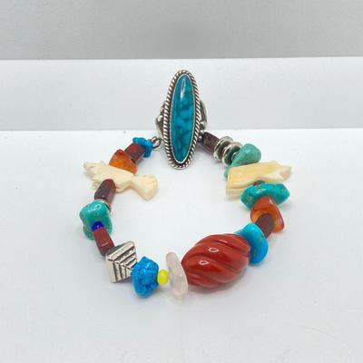 LOT 258: Collection of Silver and Turquoise Jewelry - Sterling Sz 4 Ring Included