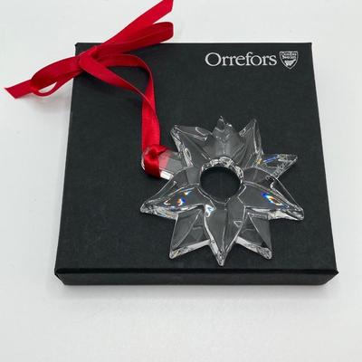 LOT 261: Pair of Wheaton Village Blown Glass Ornaments and Orrefors Crystal 2012 Annual Ornament