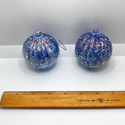LOT 261: Pair of Wheaton Village Blown Glass Ornaments and Orrefors Crystal 2012 Annual Ornament
