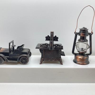 LOT 265: Collection of Bronze Decorative Pencil Sharpeners and Vintage Train and Ship Collectible Cards