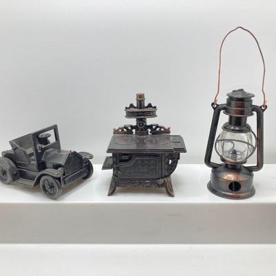 LOT 265: Collection of Bronze Decorative Pencil Sharpeners and Vintage Train and Ship Collectible Cards