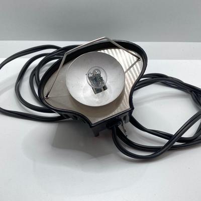 LOT 266: Vintage Viewfinders / Reels, Flash Bulbs, Polaroid Instant Pocket Camera and Sunset Quartzette 67 Lamp in Original Box