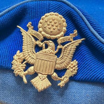 LOT 267: Collection of Three Vintage Captain Style Hats - Kuenzel Bros Philadelphia and More