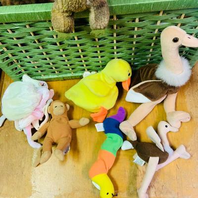 LOT 276: Basket of Beanies - Green Wicker Trunk Full of Beanie Babies and Mini Beanie