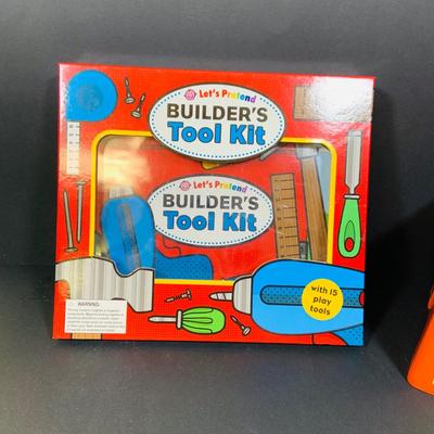LOT 280: Fisher Price Work Bench # 927 and Books