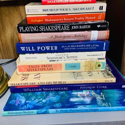 LOT 283: William Shakespeare Collection Including Books, Framed Poster and Lamp