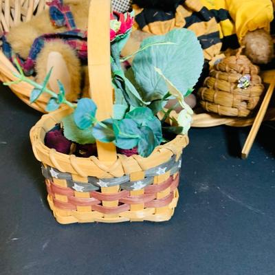 LOT 284: Bee-utful Rustic Collection of Bee Inspired Baskets, Plushes, Honey Pot, Woven Hive and Much More