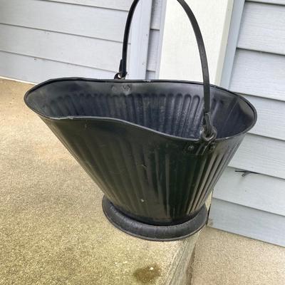 LOT 317: Metal Circular Firewood / Log Storage Rack and Painted Black Coal/Ash Bucket with Handle