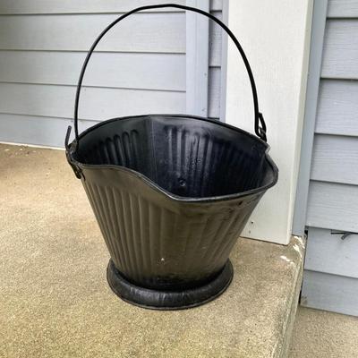 LOT 317: Metal Circular Firewood / Log Storage Rack and Painted Black Coal/Ash Bucket with Handle
