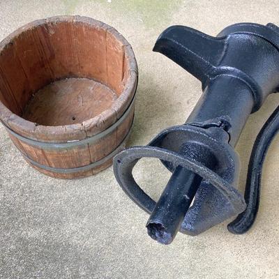 LOT 318: Vintage / Antique Cast Iron 2 - I Water Pump with Wooden Bucket Stand