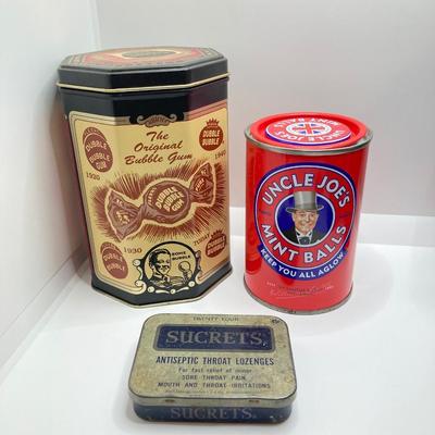 LOT 319: Antique / Vintage Bee Keepers Supplies Bee Smoker, Vintage Tins, Tokens, Notre Dame Matchbook and More
