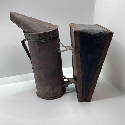 LOT 319: Antique / Vintage Bee Keepers Supplies Bee Smoker, Vintage Tins, Tokens, Notre Dame Matchbook and More