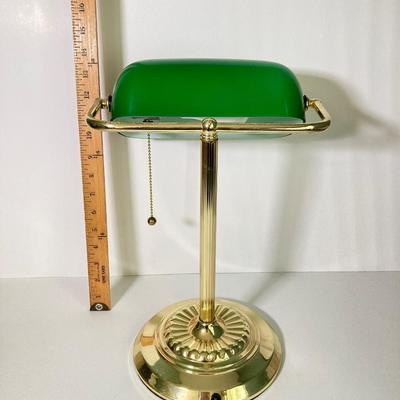 LOT 321: Banker's Desk Lamp with Informative Collectors Books
