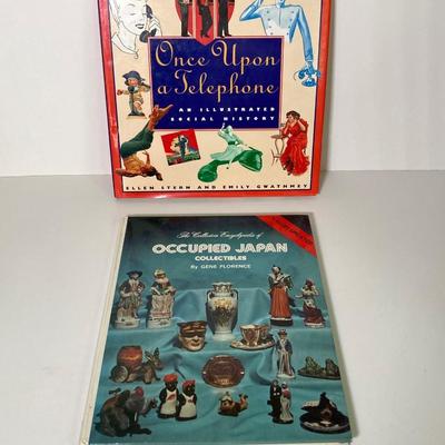 LOT 321: Banker's Desk Lamp with Informative Collectors Books