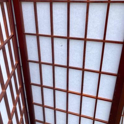 LOT 323: Pair of Wooden 3 Panel Privacy Room Dividers