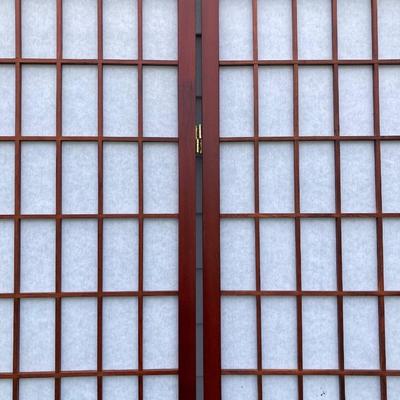 LOT 323: Pair of Wooden 3 Panel Privacy Room Dividers