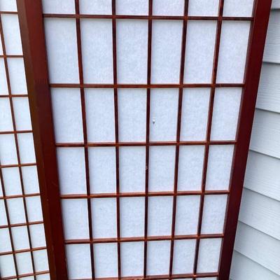 LOT 323: Pair of Wooden 3 Panel Privacy Room Dividers