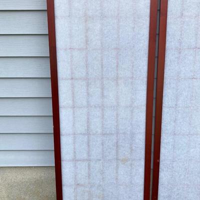 LOT 323: Pair of Wooden 3 Panel Privacy Room Dividers