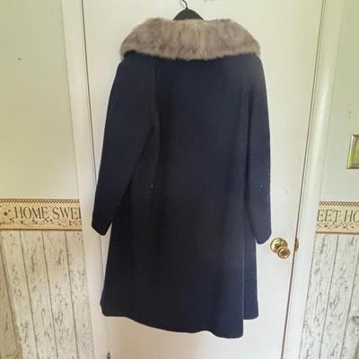 LOT 325 Vintage Fur Collared Coats: Helen Bick, Montclair NJ, Mary Lewis for Sears & Shagmor