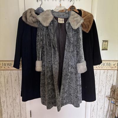 LOT 325 Vintage Fur Collared Coats: Helen Bick, Montclair NJ, Mary Lewis for Sears & Shagmor