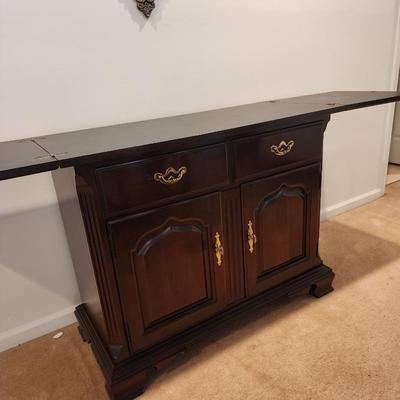 LOT 331: Thomasville Flip Top Buffet, circa 1990