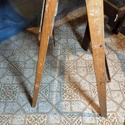 LOT 339: Vintage Children" Desk & Chalkboard, Erector Set Box, Pink Metal Stove along with 4 Children's Books