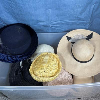 LOT 342: : Vintage & Stylish Hats: Great Stage Props! Hat Collecting! Playtime! or Even a Tea Party!