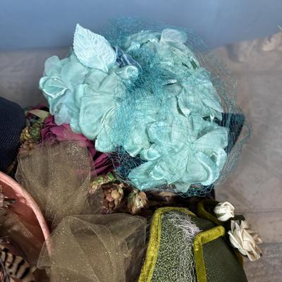 LOT 344: Vintage & Stylish Hats: Great Stage Props! Hat Collecting! Playtime! or Even a Tea Party!