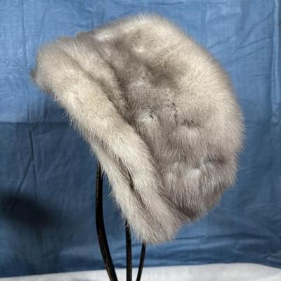 LOT 348: K.A. Vita Pelt Corp. Fur Collar & Cuffs (1962), W. Trumbore, Germantown PA Fur Hat along w/an Unmarked Silver Fur Hat