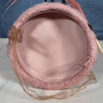 LOT 349: Vintage Hats Featuring Angorette 100% Fur by Eddi Joseph Horne Co., Pittsburg Pa, an Anita of Philadelphia, Henry Pollak & More