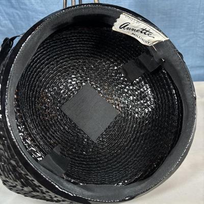 LOT 351: Ladies Vintage Hat Collection: E. Chard Doerr of Vineland NJ, Peach Bloom Velour, Annette Millinery and Duchess