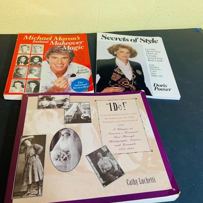 LOT: Vintage Mary Kay Red Jacket and Black Skirt by Brookhurst, Mary Kay Case,Vintage Cinderella Hot Rollers, Curlers, Mid Century Style...