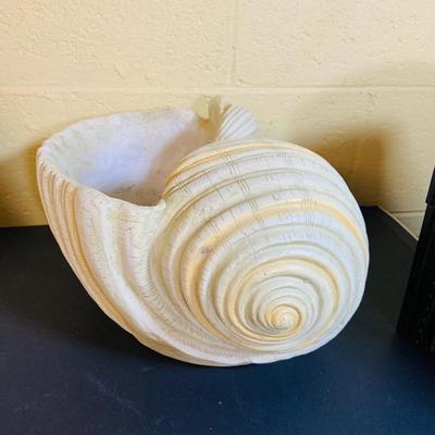 LOT 367: Giant Ceramic Sea Shell. Planter, Fishing Net, Wooden Treasure Chest Box, and Vintage Guildcraft Tins