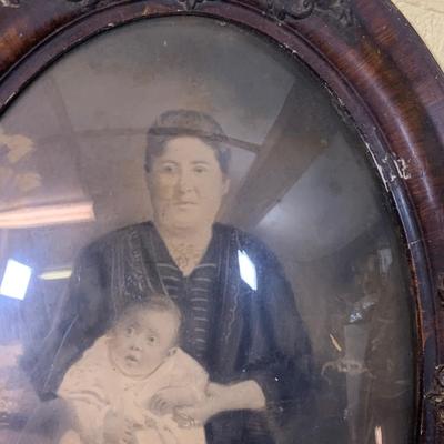 LOT 368: Set of Two Antique Oval Wood Frame with Convex Bubble Glass Photographic Portraits