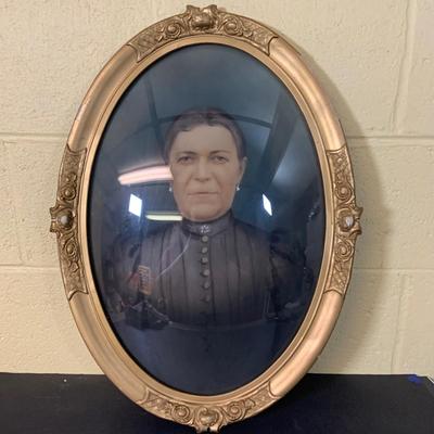 LOT 368: Set of Two Antique Oval Wood Frame with Convex Bubble Glass Photographic Portraits