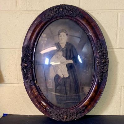 LOT 368: Set of Two Antique Oval Wood Frame with Convex Bubble Glass Photographic Portraits