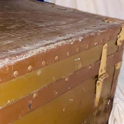 LOT 374: Vintage Brown Steamer Trunk