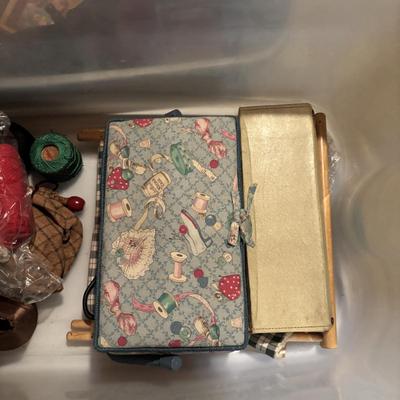 LOT: 378: Large Crafting & Sewing Lot: Fabric, Sewing Mat, Thread, Crochet Needles etc.