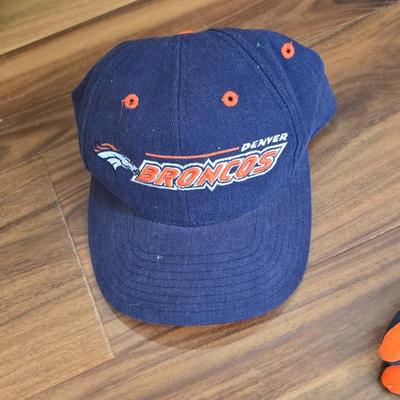 Denver Broncos Cold Weather Fan Apparel Lot – Hat, Gloves, Fleece & More