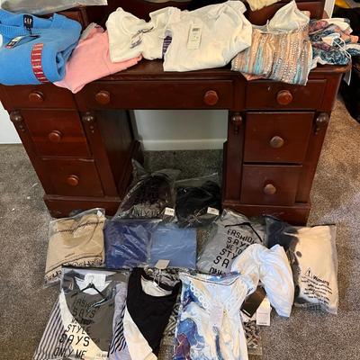 Huge Lot NWT New Women’s Clothes sz. L-XXL
