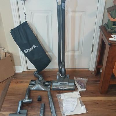 Shark Upright Vacuum with Attachments – Full Set + Accessories