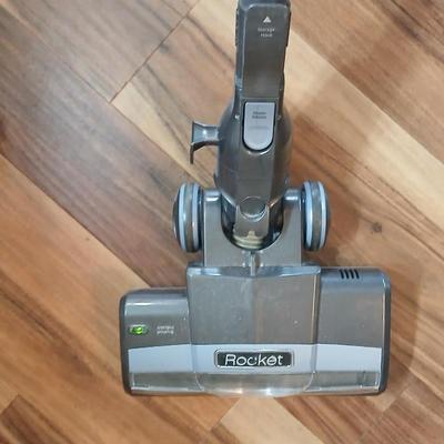 Shark Upright Vacuum with Attachments – Full Set + Accessories