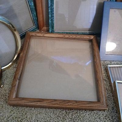Assorted Picture Frame Lot – Mixed Styles & Sizes