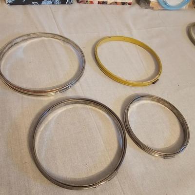 Embroidery Hoops & More (BO-JS)